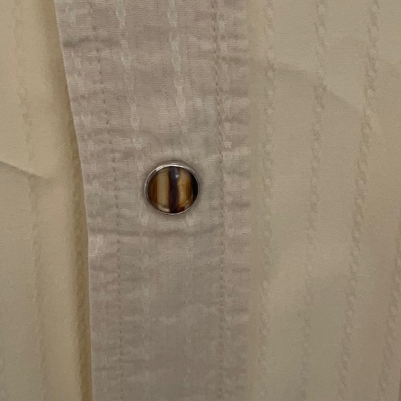 Urban Outfitters Beige retro button down. snap buttons - Small - Picture 2 of 5